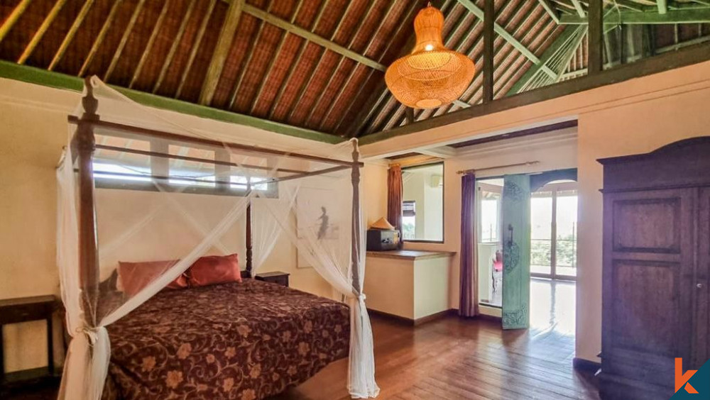 Villa Tradisional Bali 5 Kamar Tidur di Pererenan
