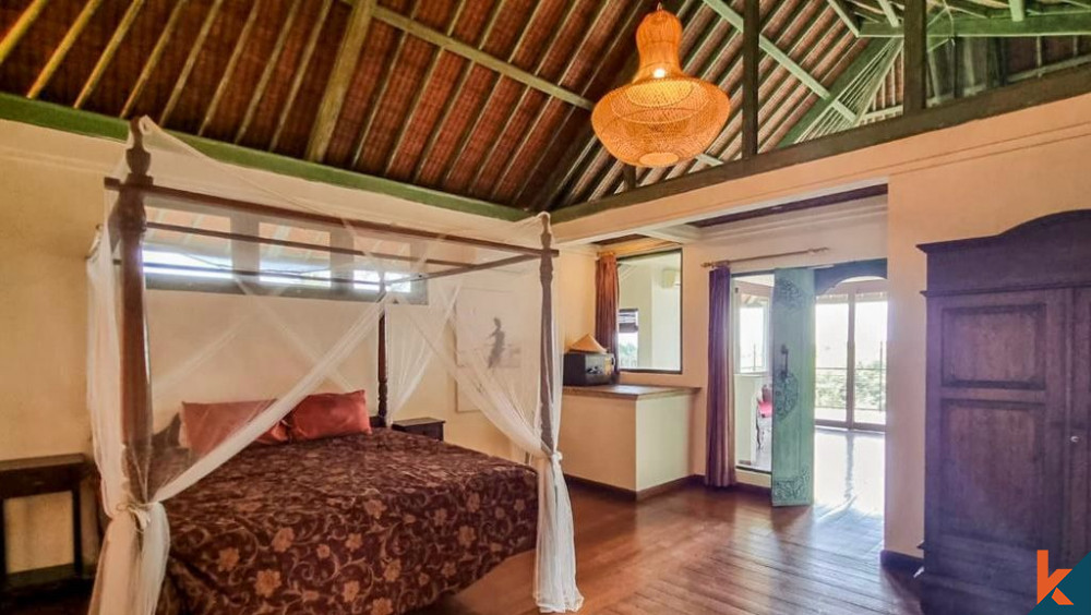 5-Bedroom Balinese Traditional Villa in Pererenan