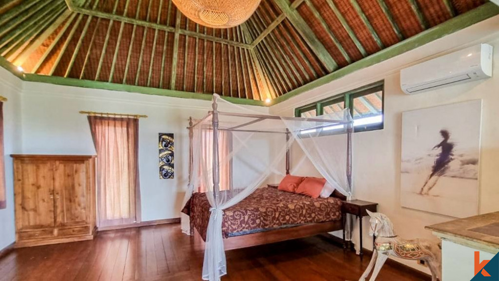 Villa Tradisional Bali 5 Kamar Tidur di Pererenan