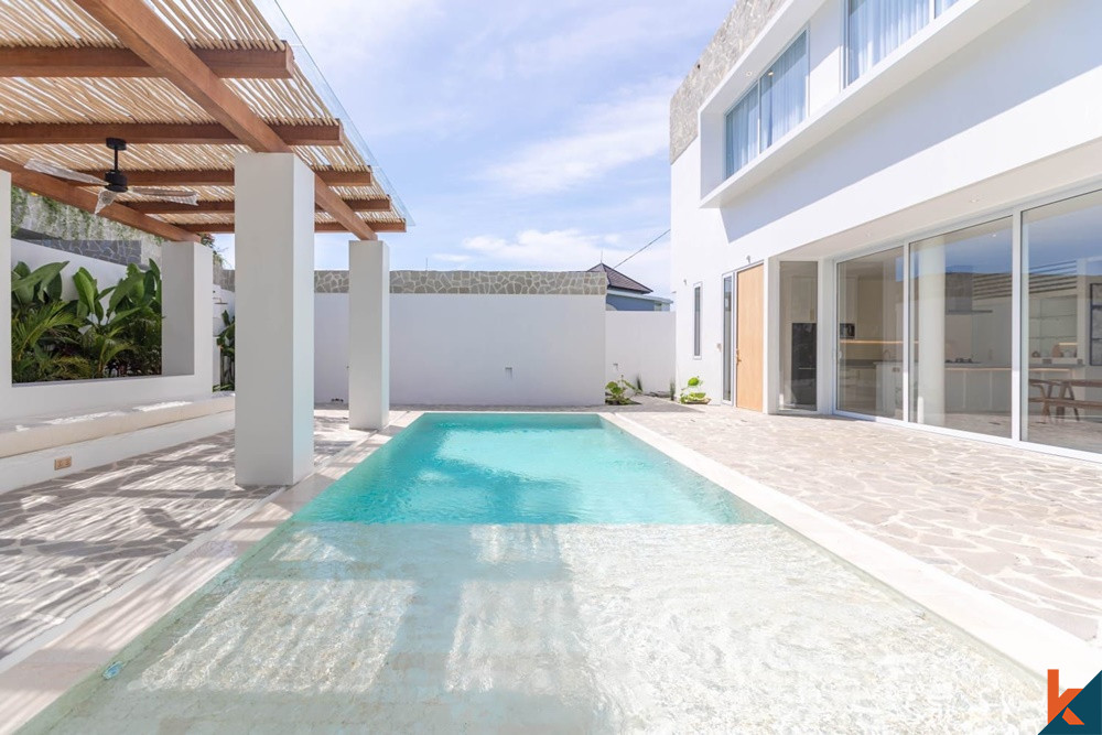 Brand New Four Bedrooms Beachside villa in Cemagi for sale