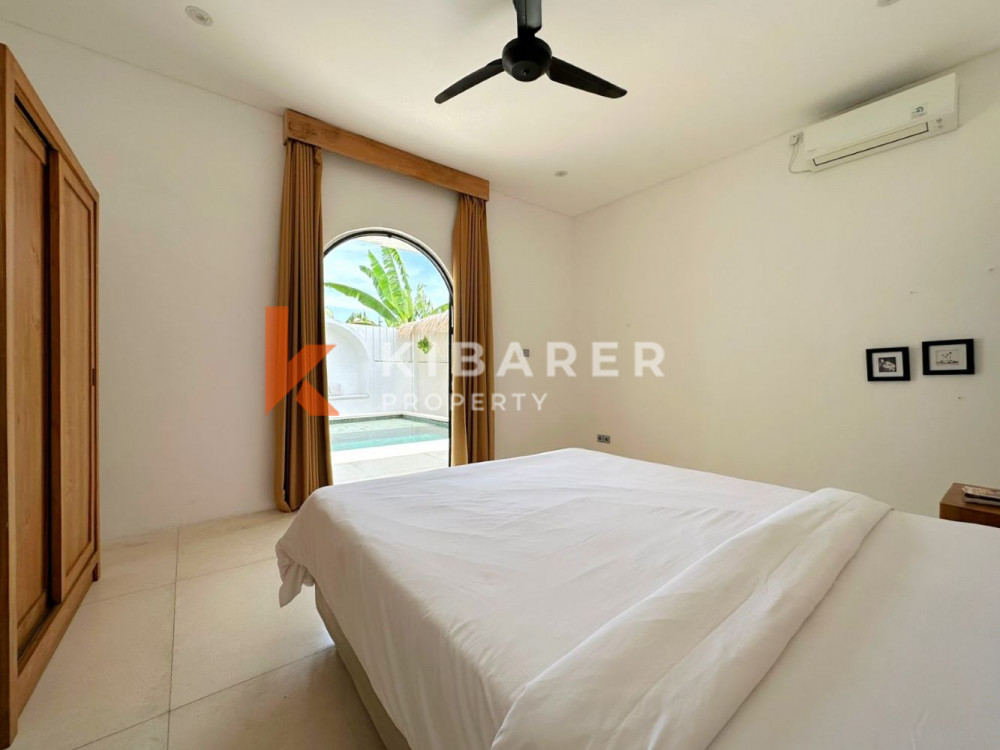 Stylish Three Bedroom Enclosed Living Villa with a Connecting Room in Padang Linjong (Available on May)