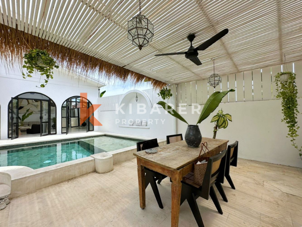 Stylish Three Bedroom Enclosed Living Villa with a Connecting Room in Padang Linjong (Available on May)