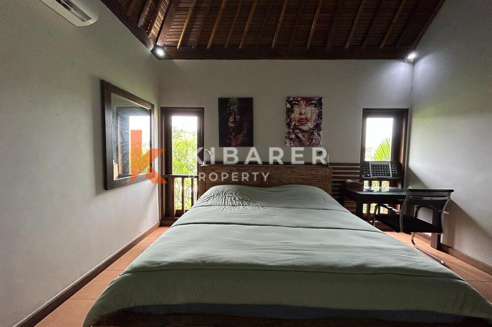 Beautiful Five Bedroom Open Living Room Villa Walking Distance To Sanur Beach