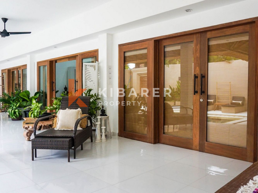 Modern Tropical Three Bedroom plus Office Enclosed Living Villa in Seminyak