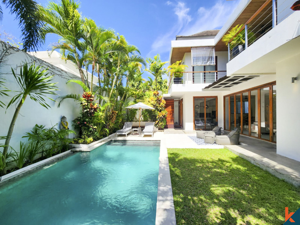 Luxurious Five Bedrooms Freehold Villa for Sale in Canggu