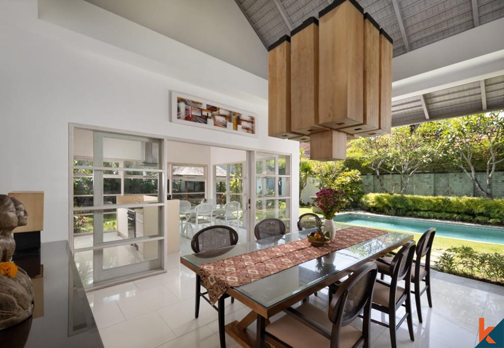 Villa de luxe de 2 chambres avec piscine à Seminyak à vendre