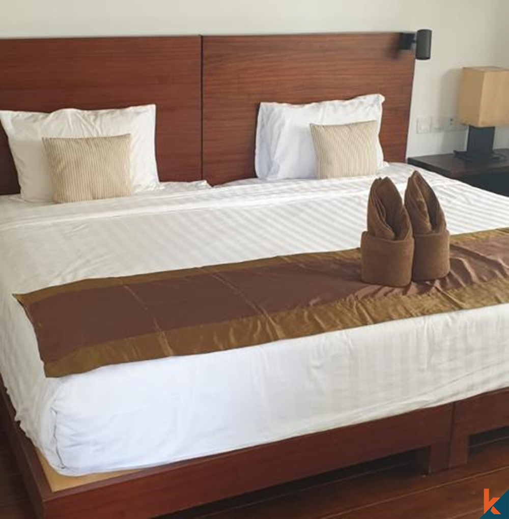 Dijual Vila Luxe 2 Kamar Tidur dengan Kolam Renang di Seminyak