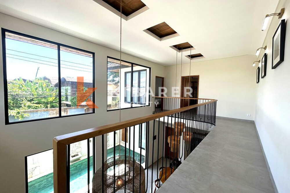 Stunning Three Bedroom Enclosed Living Room Tropical Villa in Seminyak