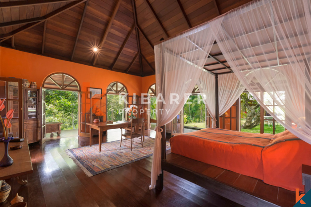 Amazing Three Bedrooms Closed Living Villa In Cepaka(available on 2nd april)