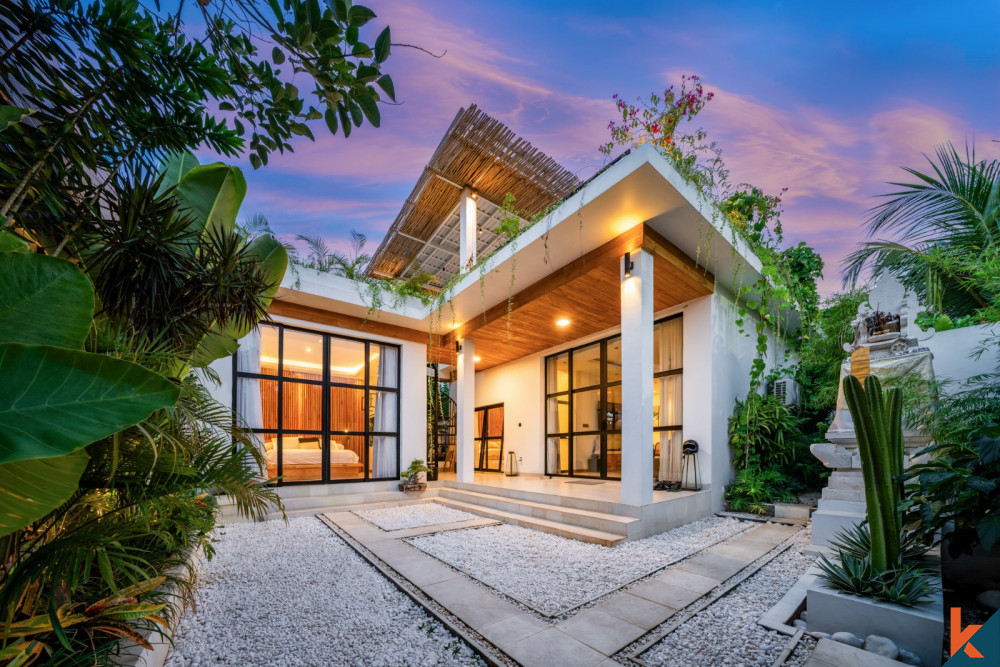 New modern three bedroom multilevel villa for lease in Uluwatu