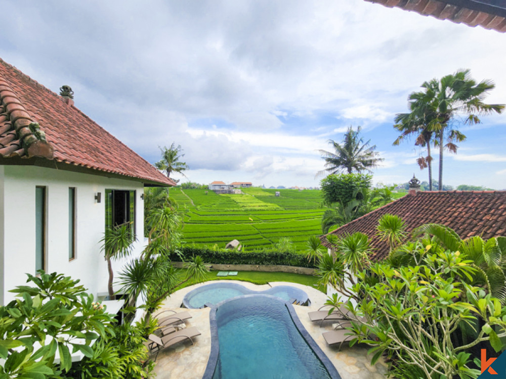 Belle propriété traditionnelle de trois chambres avec vue sur les rizières