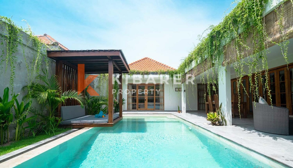 Belle villa de trois chambres à coucher fermée à Batu Bolong