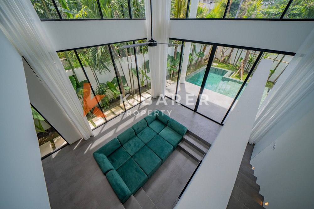 Modern Three Bedroom Enclosed Livingroom Villa Situated in Seseh