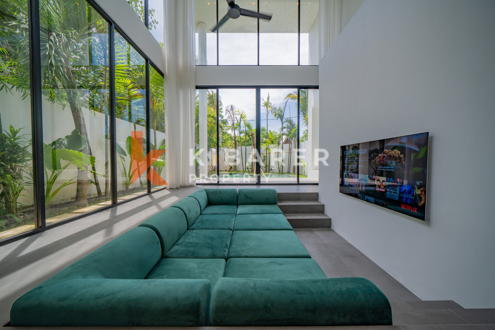 Brand New Modern Three Bedroom Enclosed Livingroom Villa Situated in Seseh