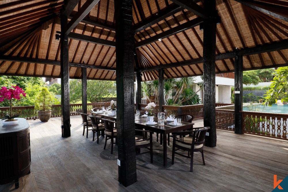 9-Bedroom Villa Retreat in Canggu