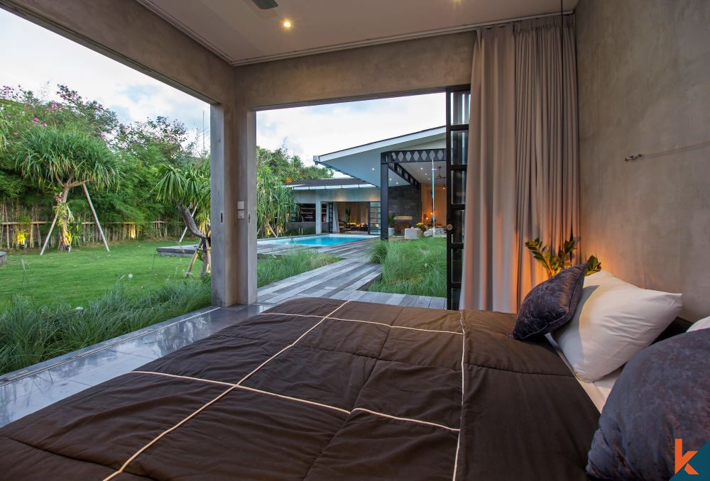 Stunning Three Bedroom Villa 5 minutes walk to Canggu Beach