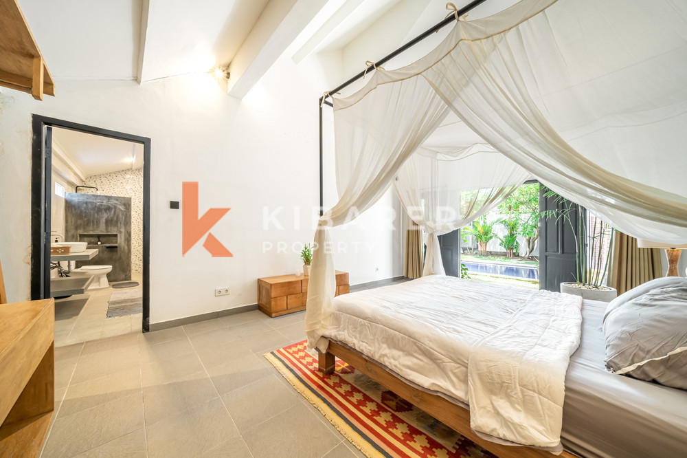 Stunning Five Bedroom Modern Style Villa Plus Office Room Located in Umalas