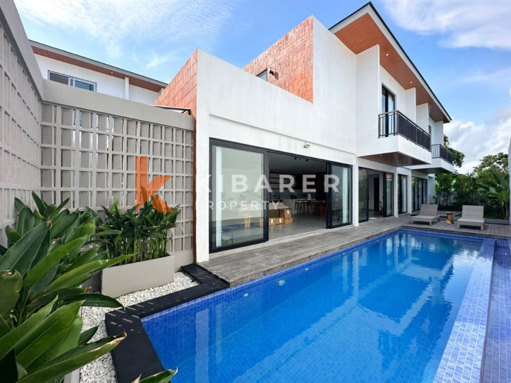 Brand New Modern and Spacious Three Bedrooms Villa in Canggu (Available 21st April 2024)