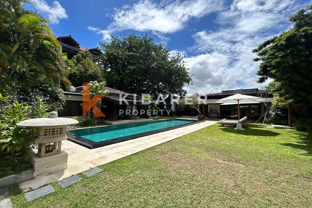 Spacious Two Plus One Enclosed Living Room Villa Walking Distance to Seseh Beach (Minimum Three Months Rental)