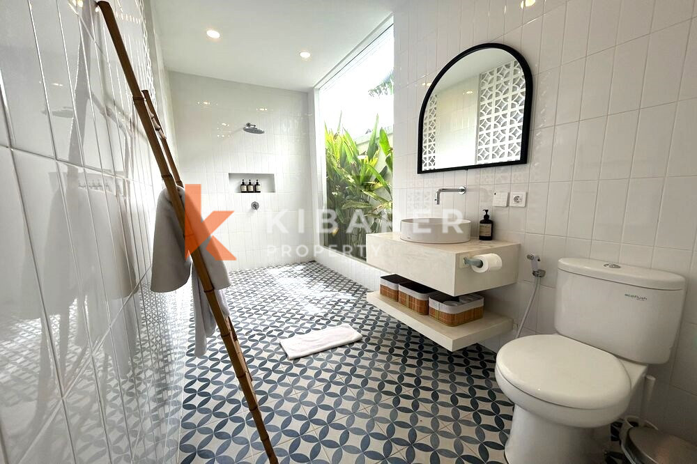 Vila Ruang Tamu Tertutup Satu Kamar Tidur yang Menakjubkan Terletak di Pererenan