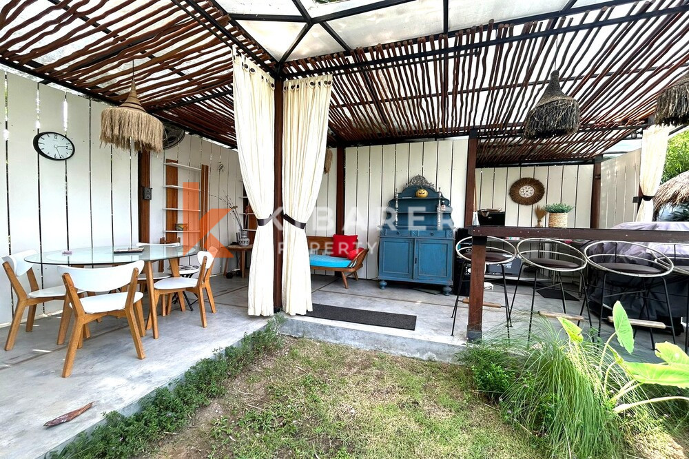 Belle villa sereine de deux chambres avec salon fermé à louer à Seseh