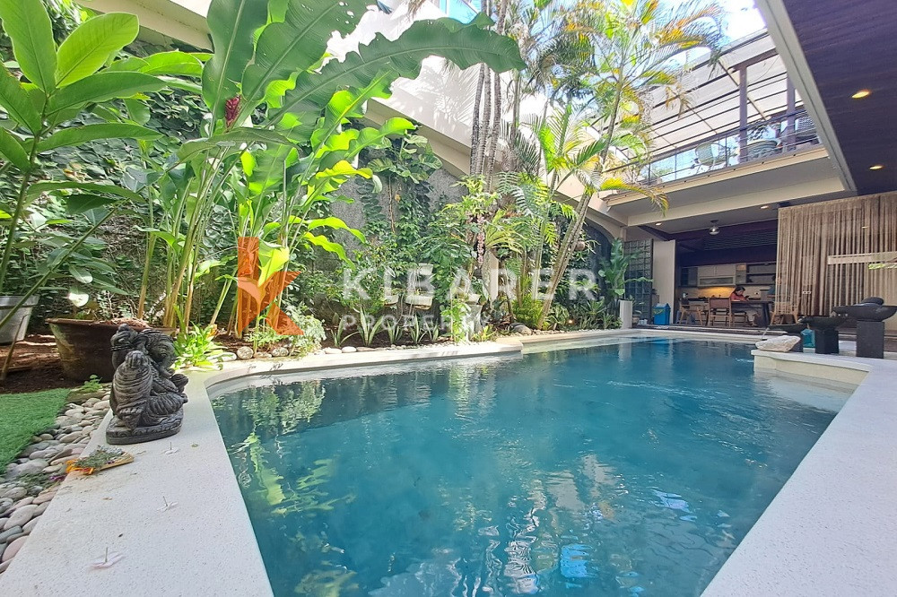 Villa Rooftop Garden Dua Kamar Tidur Homey di Sanur (SEWA MINIMAL 3 TAHUN)