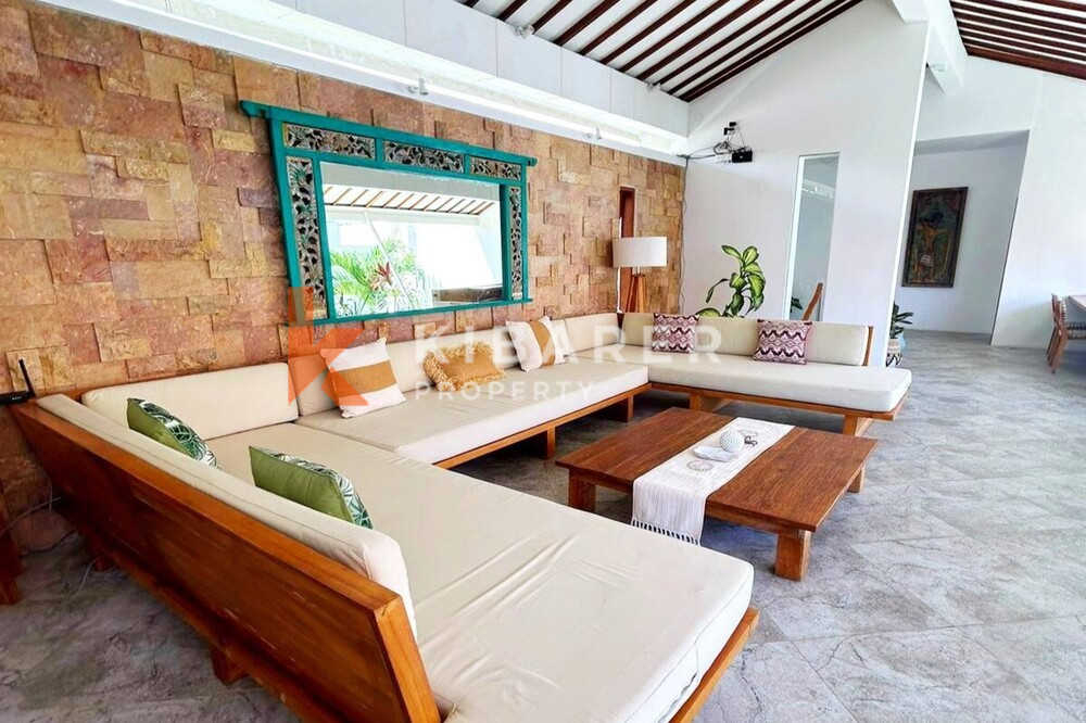 Luxe Three Bedroom Enclosed Living Room Villa Set in Pererenan (Available on June 29th 2024)