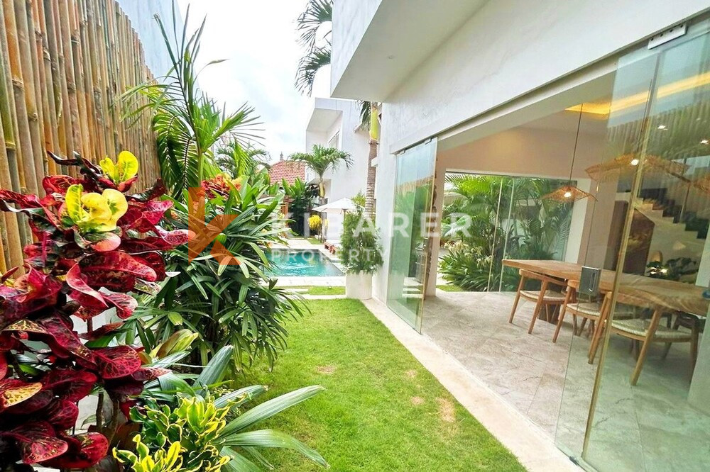 Luxe Three Bedroom Enclosed Living Room Villa Set in Pererenan (Available on June 29th 2024)