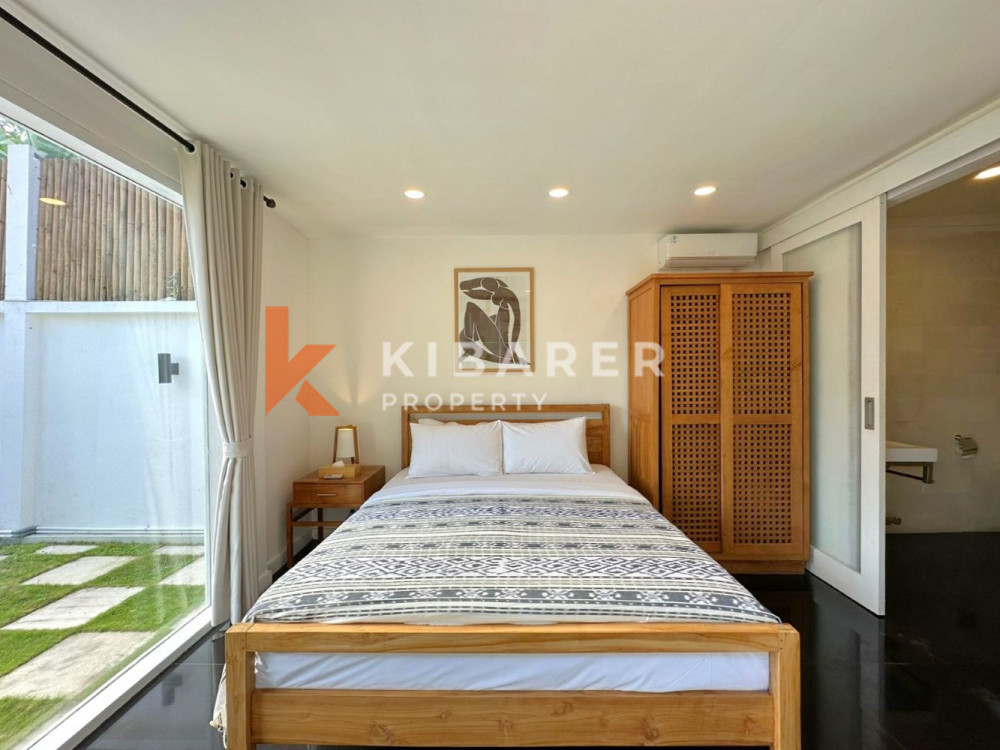 Stunning Three Bedroom Enclosed Living Villa in Padonan