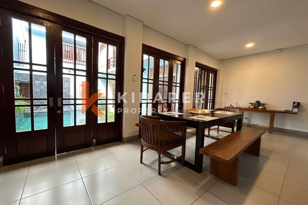 Wonderful Two Bedroom Enclosed Living Room Villa with Pool in Ungasan