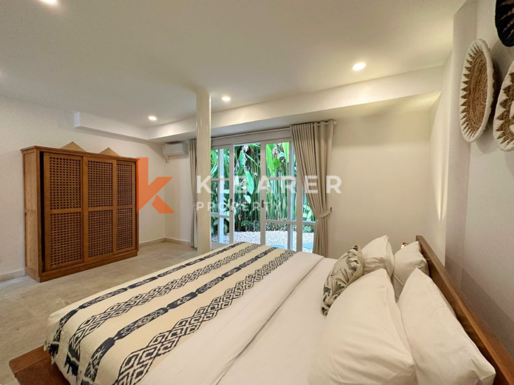Charming Three Bedroom Enclosed Living Villa in Padonan