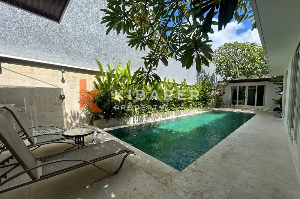 Luxe Two Bedroom Enclosed Living Colonial Style Villa in Umalas