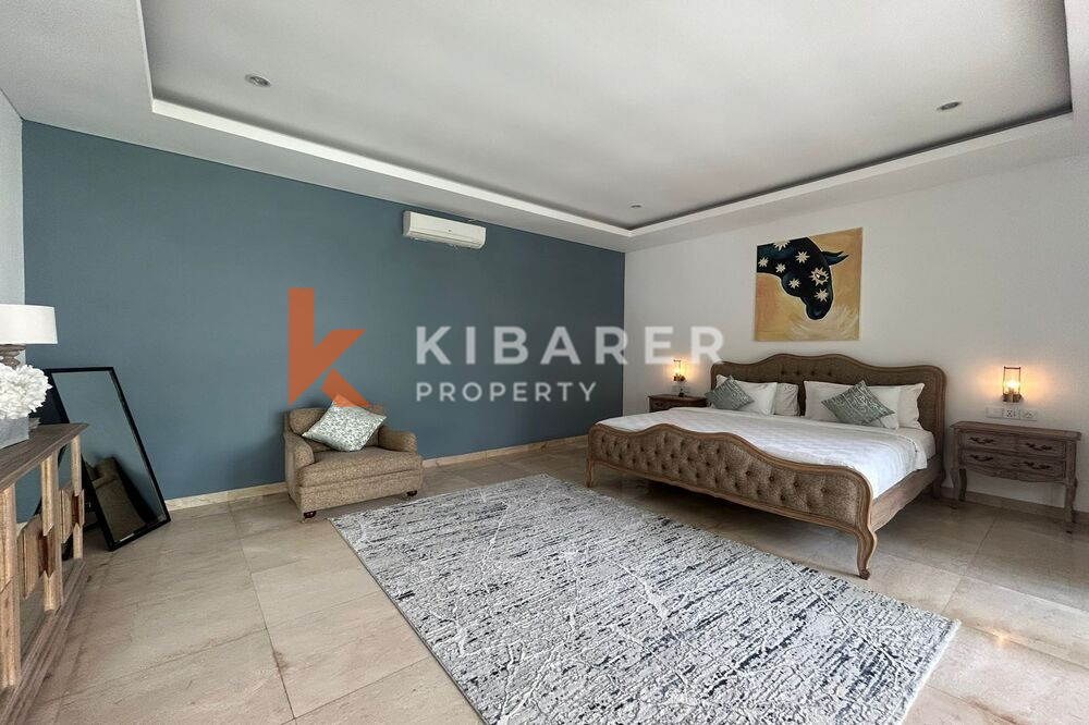 Luxe Two Bedroom Enclosed Living Colonial Style Villa in Umalas
