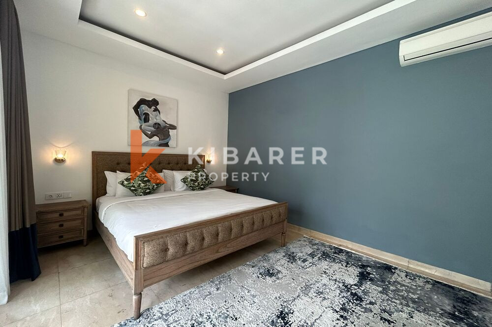 Luxe Two Bedroom Enclosed Living Colonial Style Villa in Umalas