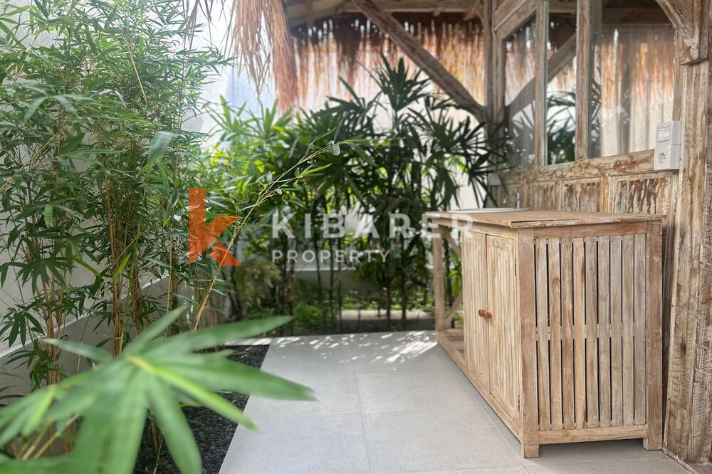 Vila Joglo Ruang Tamu Tertutup Satu Kamar Tidur yang Indah di Pantai Lima