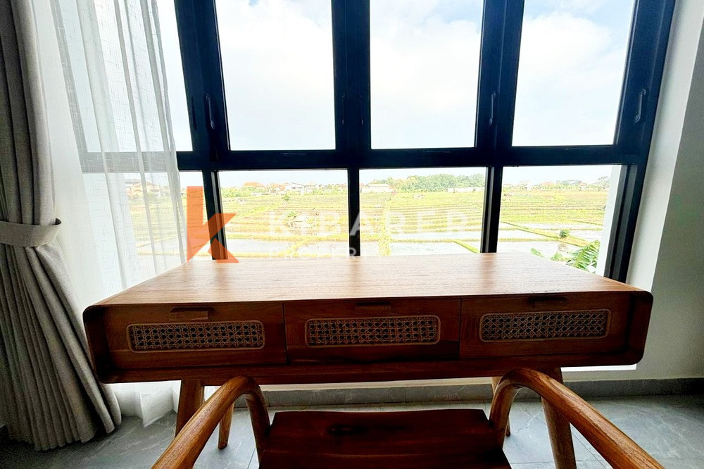 Contemporary Three Bedroom Enclosed Living Villa in Kerobokan