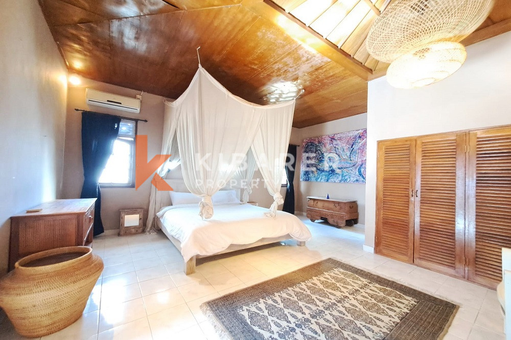 BEAUTIFUL SUPER COZY TWO BEDROOM CLOSED LIVING VILLA IN BUMBAK