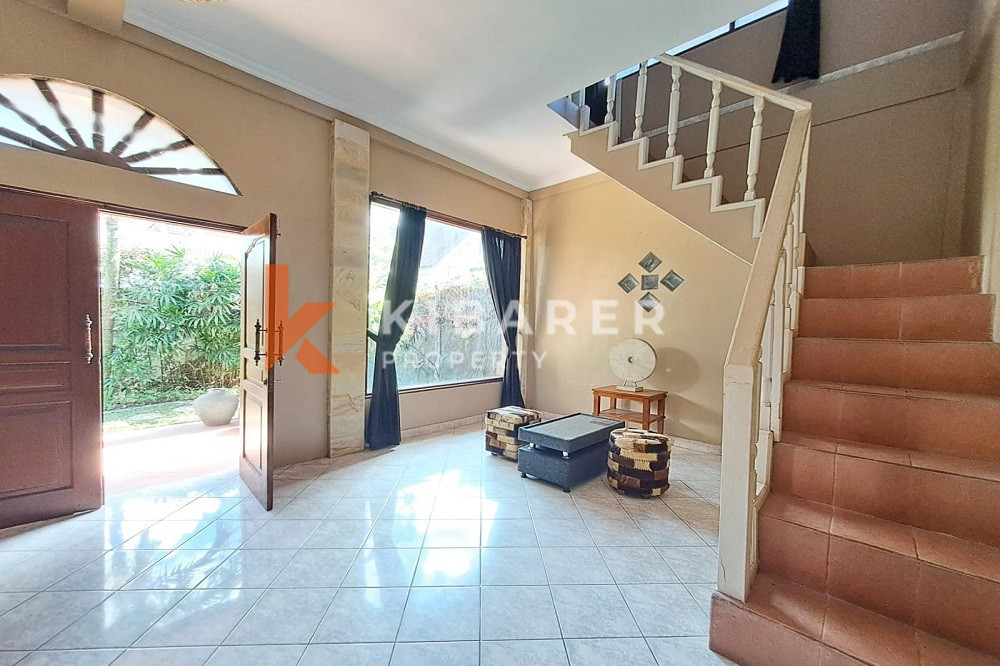 BEAUTIFUL SUPER COZY TWO BEDROOM CLOSED LIVING VILLA IN BUMBAK