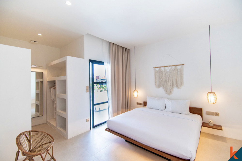Rumah baru dengan empat kamar tidur berkualitas tinggi untuk disewakan di Sanur