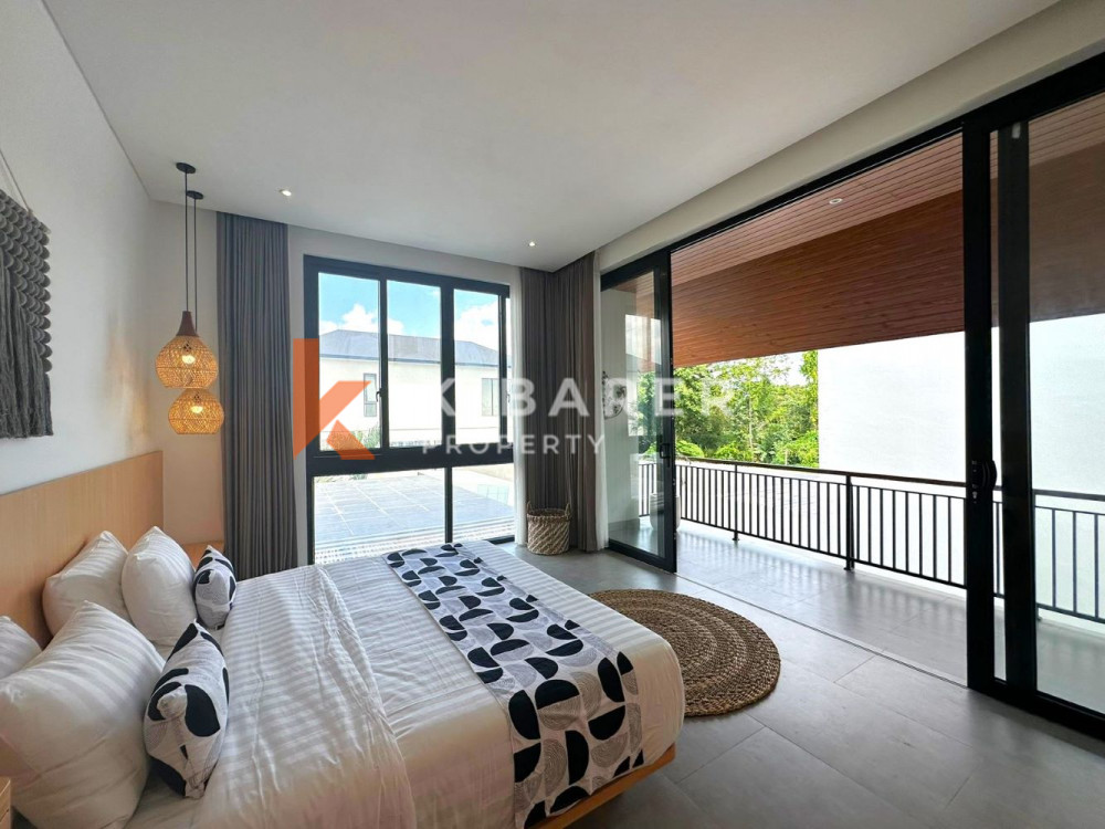 A Wonderful Three Bedroom Enclosed Living Villa in Tumbak Bayuh