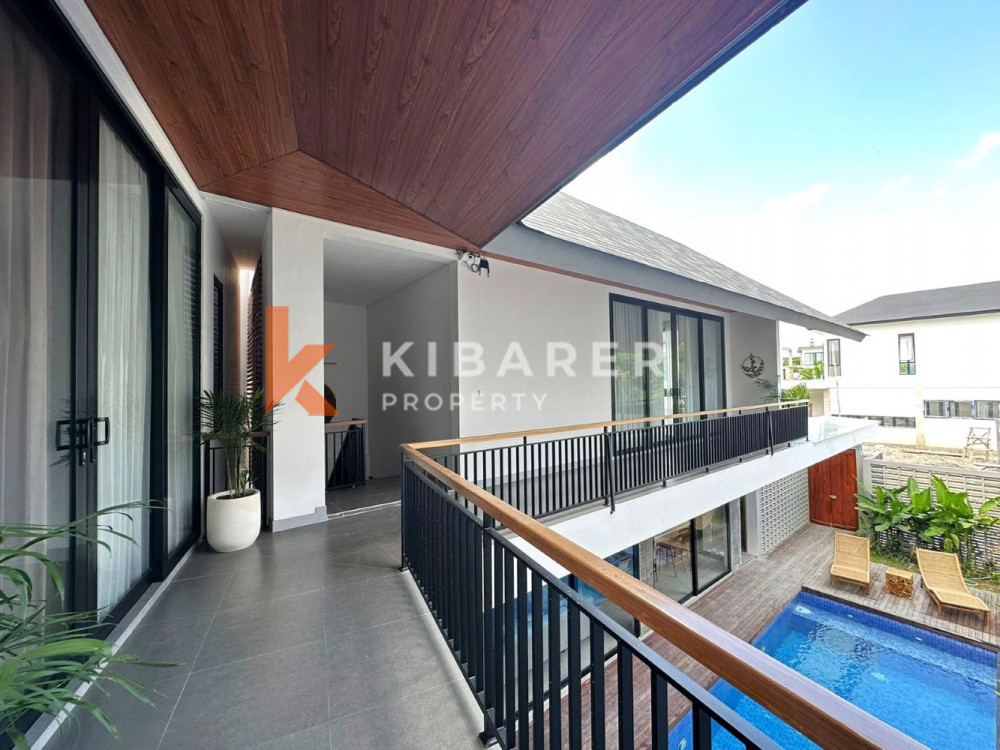 A Wonderful Three Bedroom Enclosed Living Villa in Tumbak Bayuh