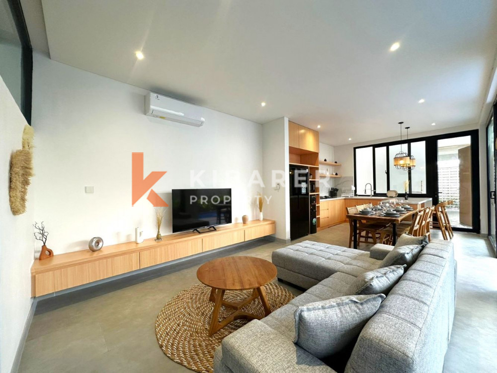 A Wonderful Three Bedroom Enclosed Living Villa in Tumbak Bayuh