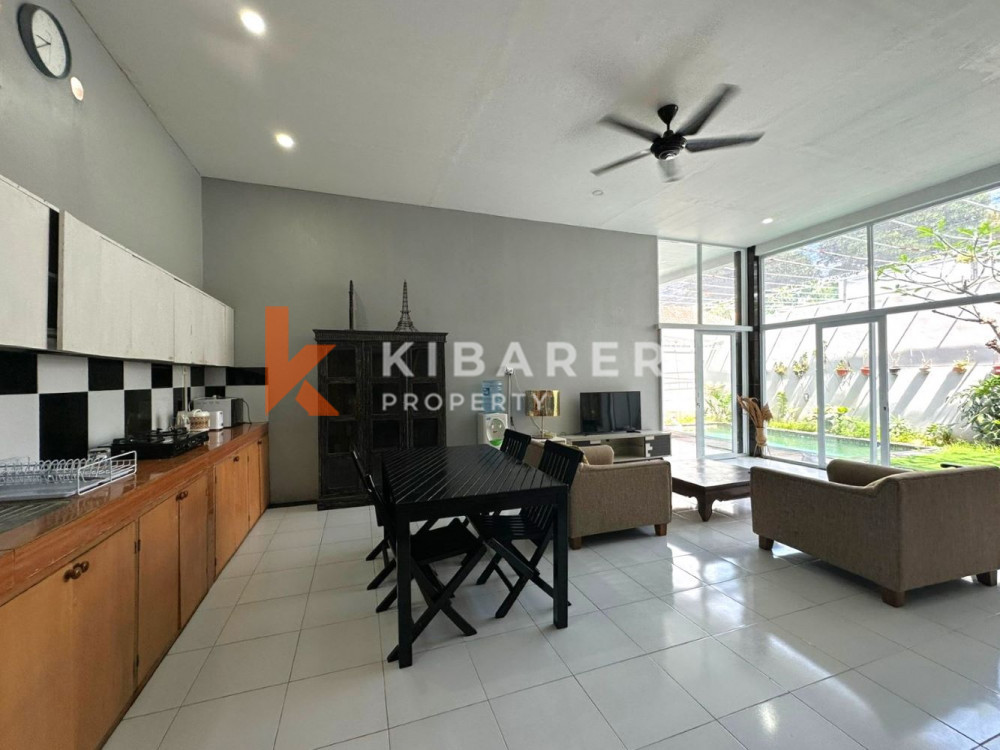 Vila Tamu Tertutup Tiga Kamar Tidur yang Terang dan Nyaman di Padonan