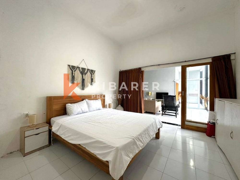 Vila Tamu Tertutup Tiga Kamar Tidur yang Terang dan Nyaman di Padonan