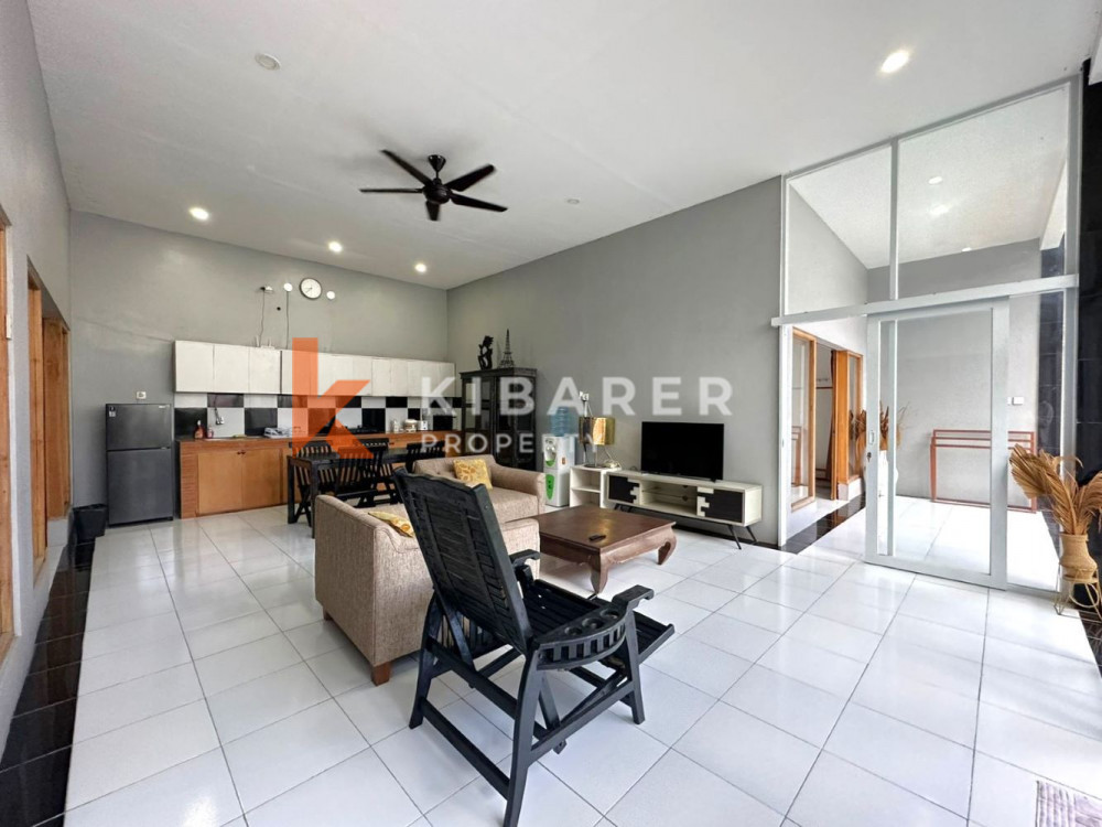 Vila Tamu Tertutup Tiga Kamar Tidur yang Terang dan Nyaman di Padonan