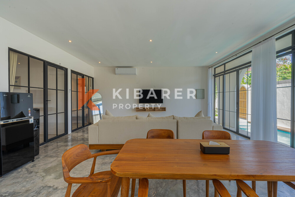 Captivating Three Bedroom Enclosed Living Tropical Villa Close to Canggu Beach