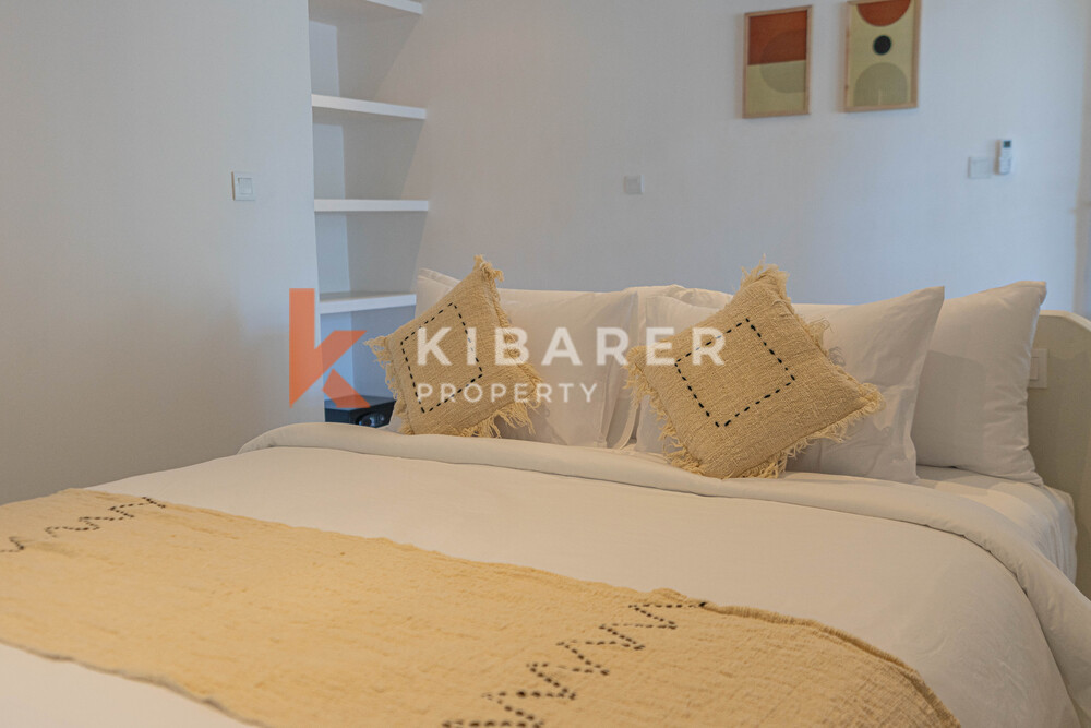 Captivating Three Bedroom Enclosed Living Tropical Villa Close to Canggu Beach