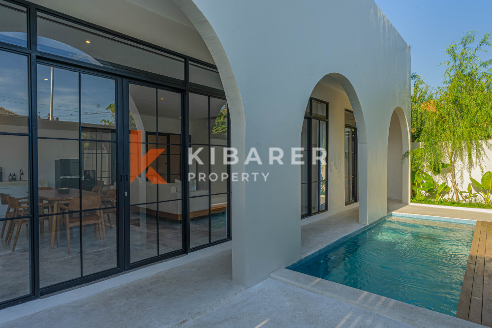 Captivating Three Bedroom Enclosed Living Tropical Villa Close to Canggu Beach