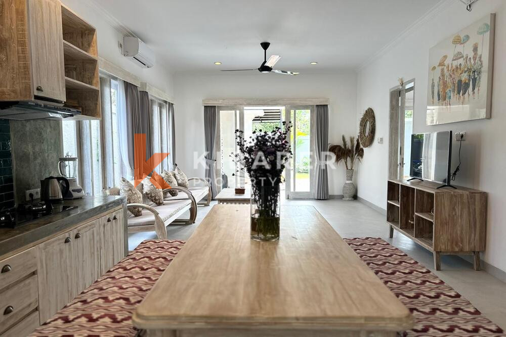 Charming Two Bedroom Enclosed Living Cosy Villa in Padonan