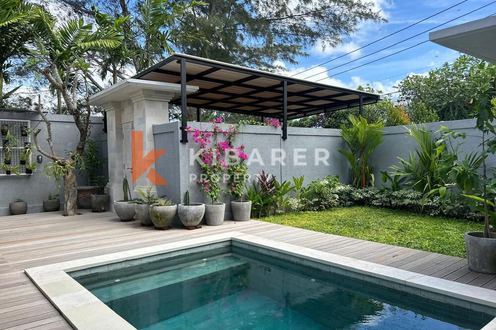 Charming Two Bedroom Enclosed Living Cosy Villa in Padonan